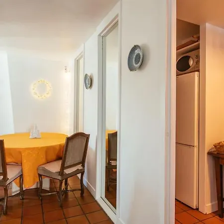 Appartamento Charming Located In The Heart Of *